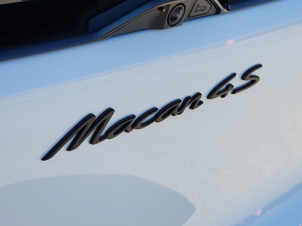 New 2026 Porsche Macan 4S Electric image 25
