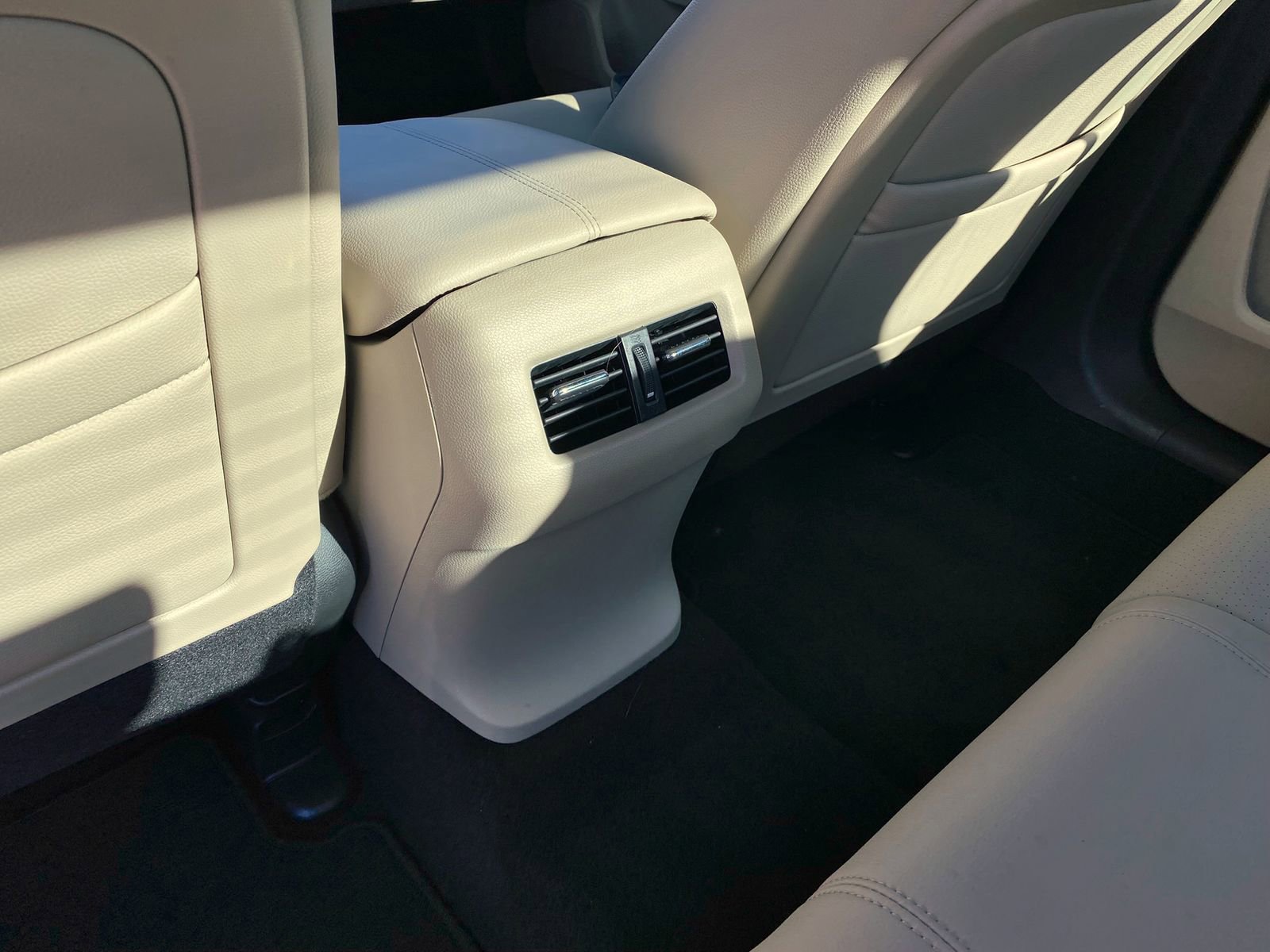 Used 2014 Honda Accord EX-L image 30