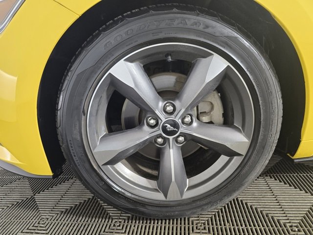 Used 2016 Ford Mustang Convertible w/ Equipment Group 051A image 18