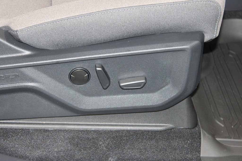 New 2025 Ford F150 XLT w/ Equipment Group 302A MID image 30