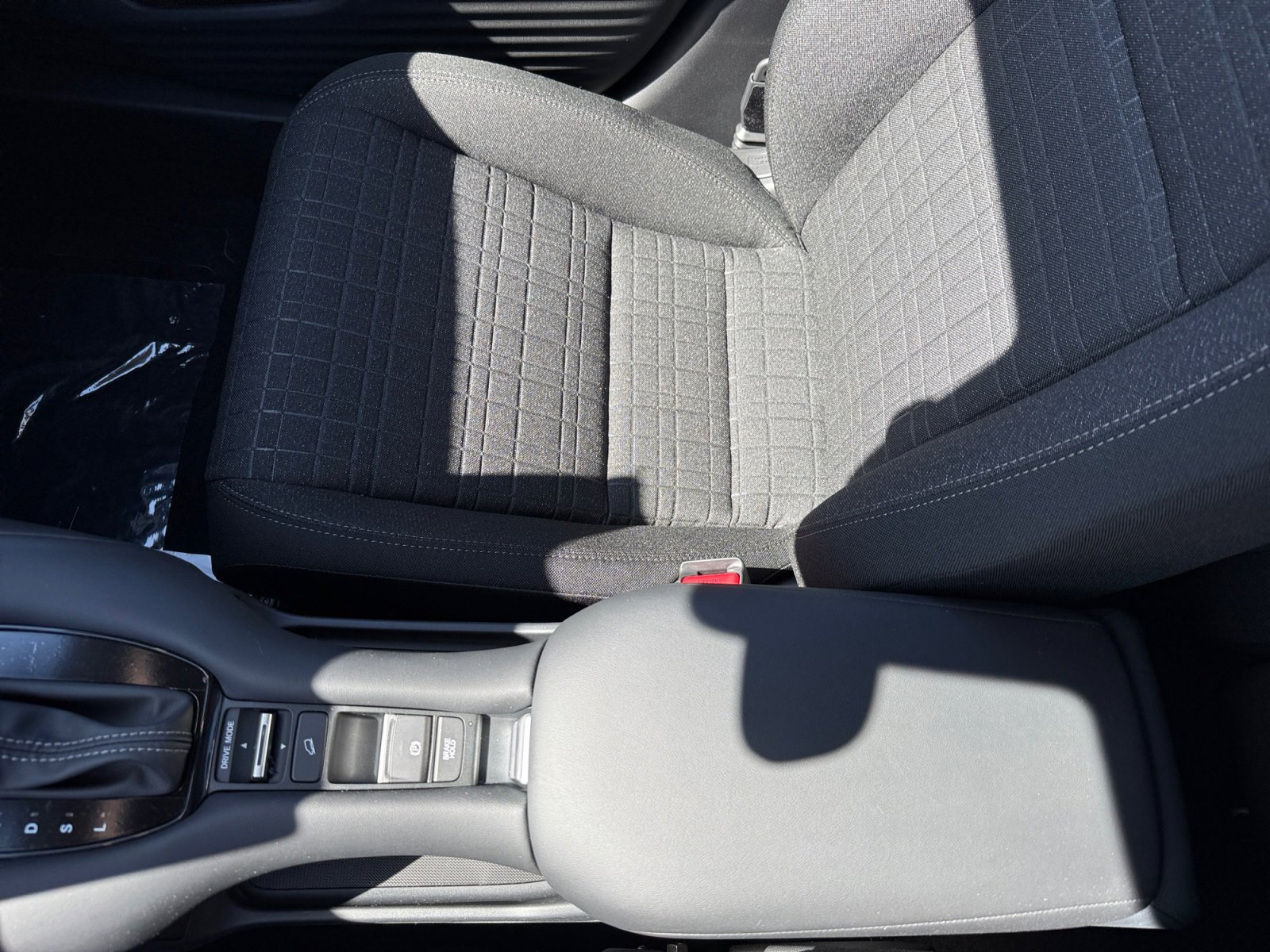 New 2026 Honda HR-V LX image 14