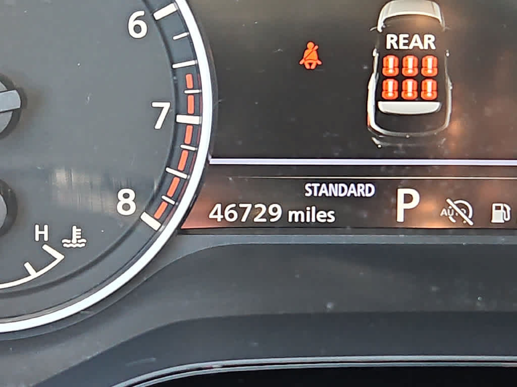 Used 2025 Nissan Pathfinder SV FWD image 18