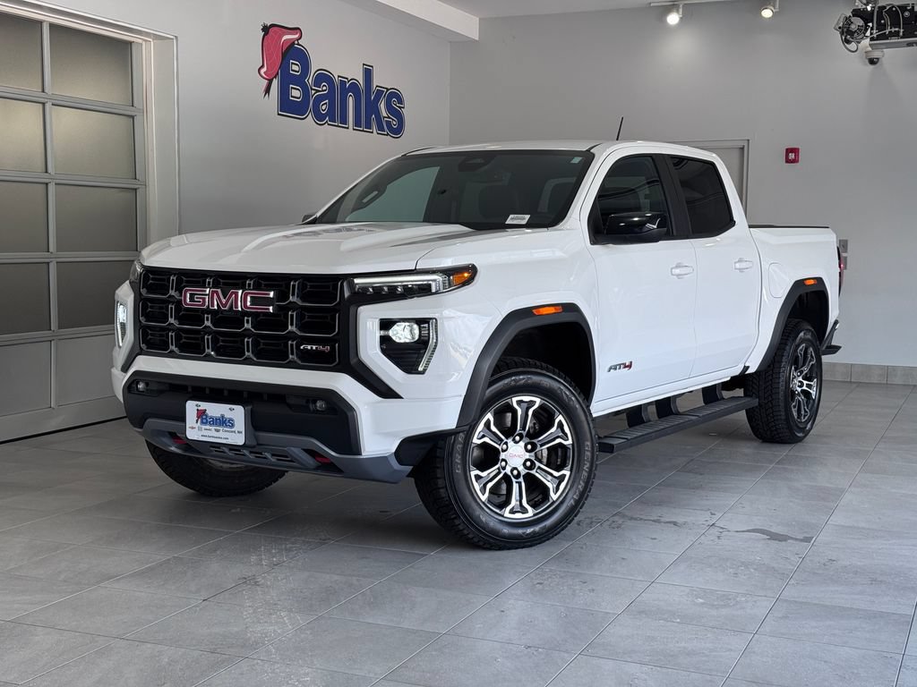 Used 2024 GMC Canyon AT4 w/ AT4 Premium Package AWD/4WD image 2