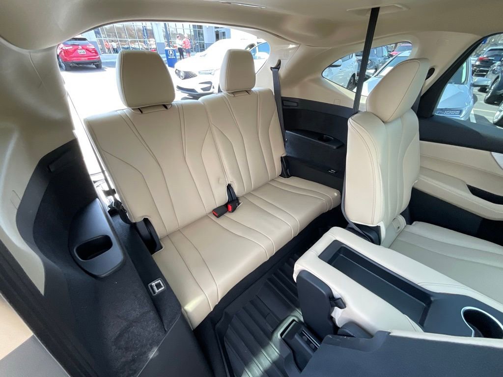 Certified 2026 Acura MDX SH-AWD image 24