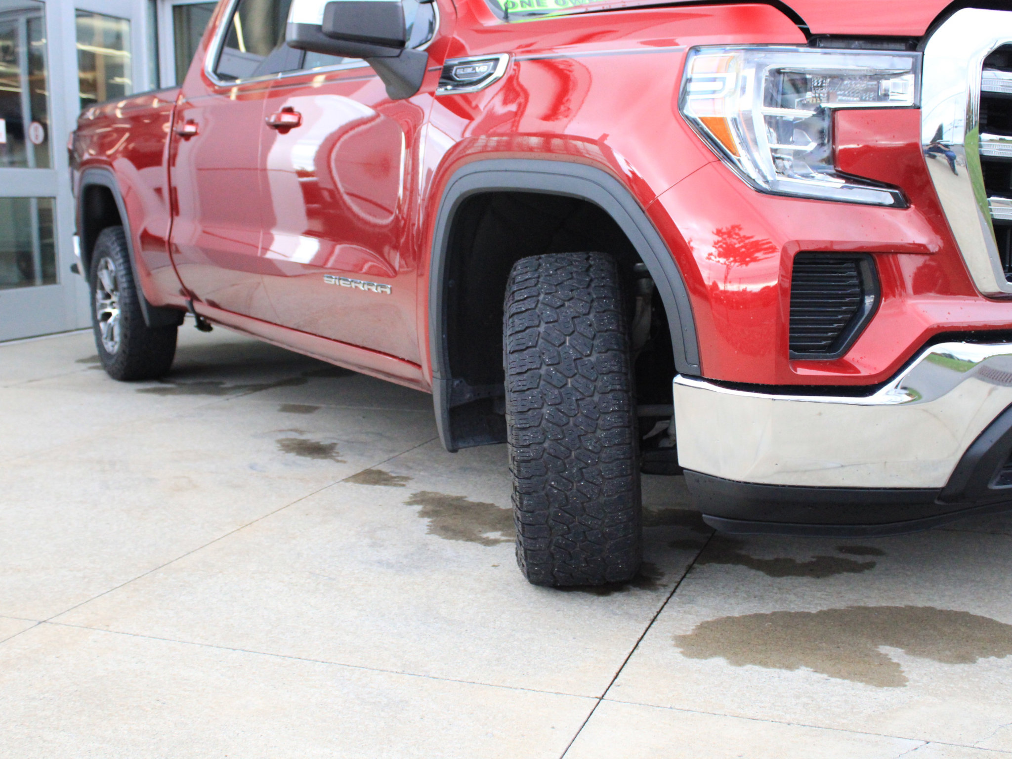 Used 2020 GMC Sierra 1500 SLE w/ SLE Value Package AWD/4WD image 35