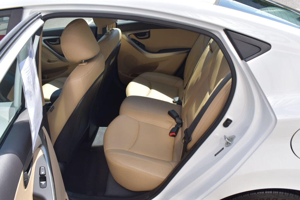 Used 2013 Hyundai Elantra Limited FWD image 20