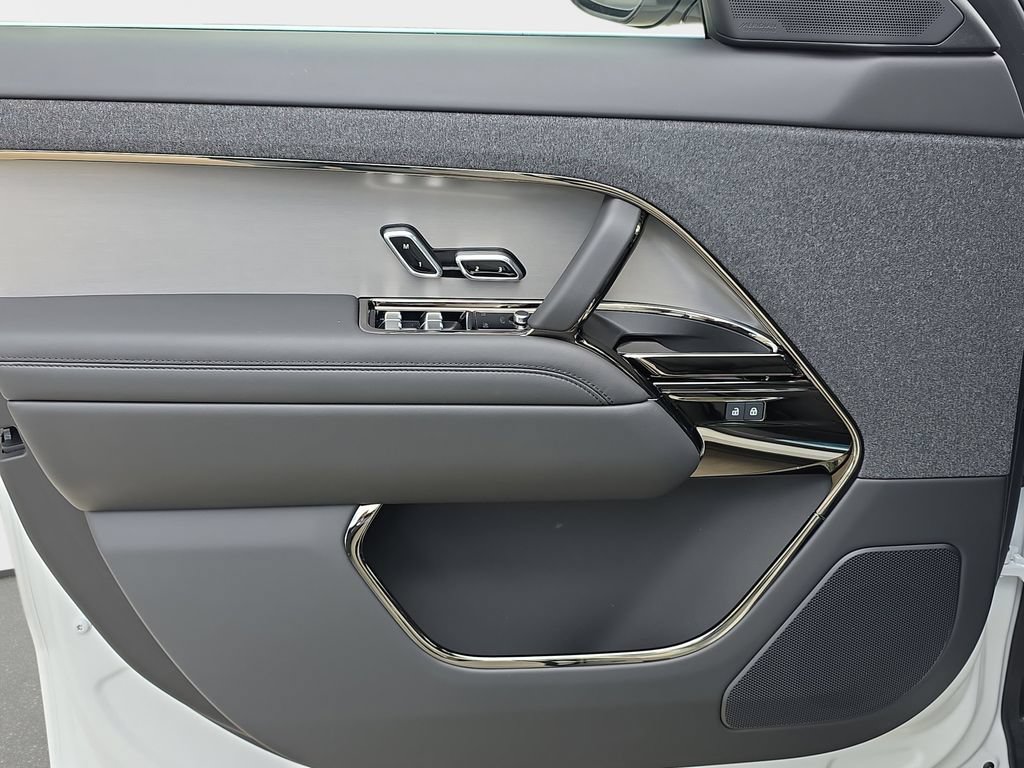 New 2026 Land Rover Range Rover Sport Dynamic SE AWD/4WD image 28