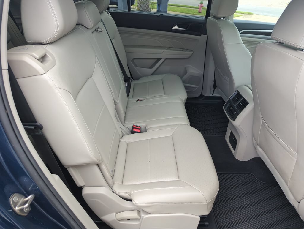 Certified 2023 Volkswagen Atlas SE w/ Panoramic Sunroof Package FWD image 34