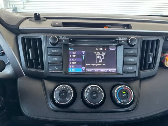 Used 2016 Toyota RAV4 LE AWD/4WD image 9