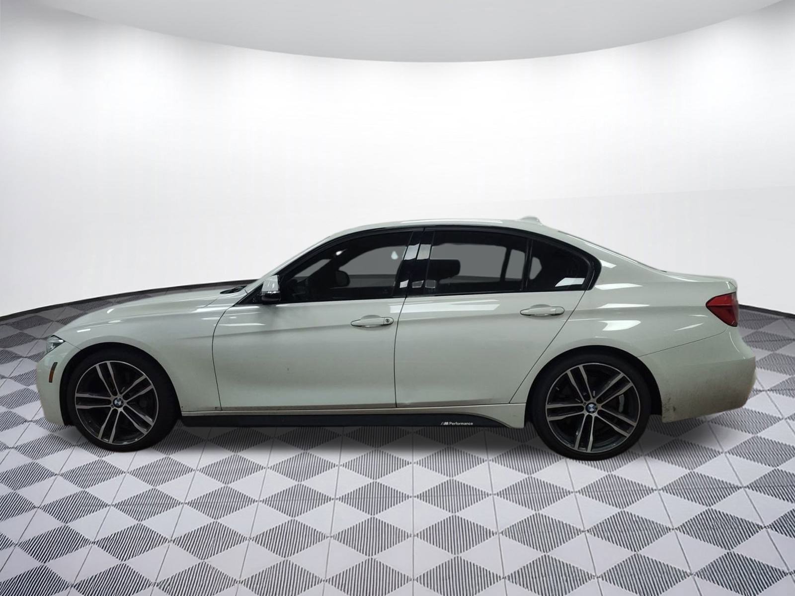 Used 2018 BMW 340i Sedan image 2