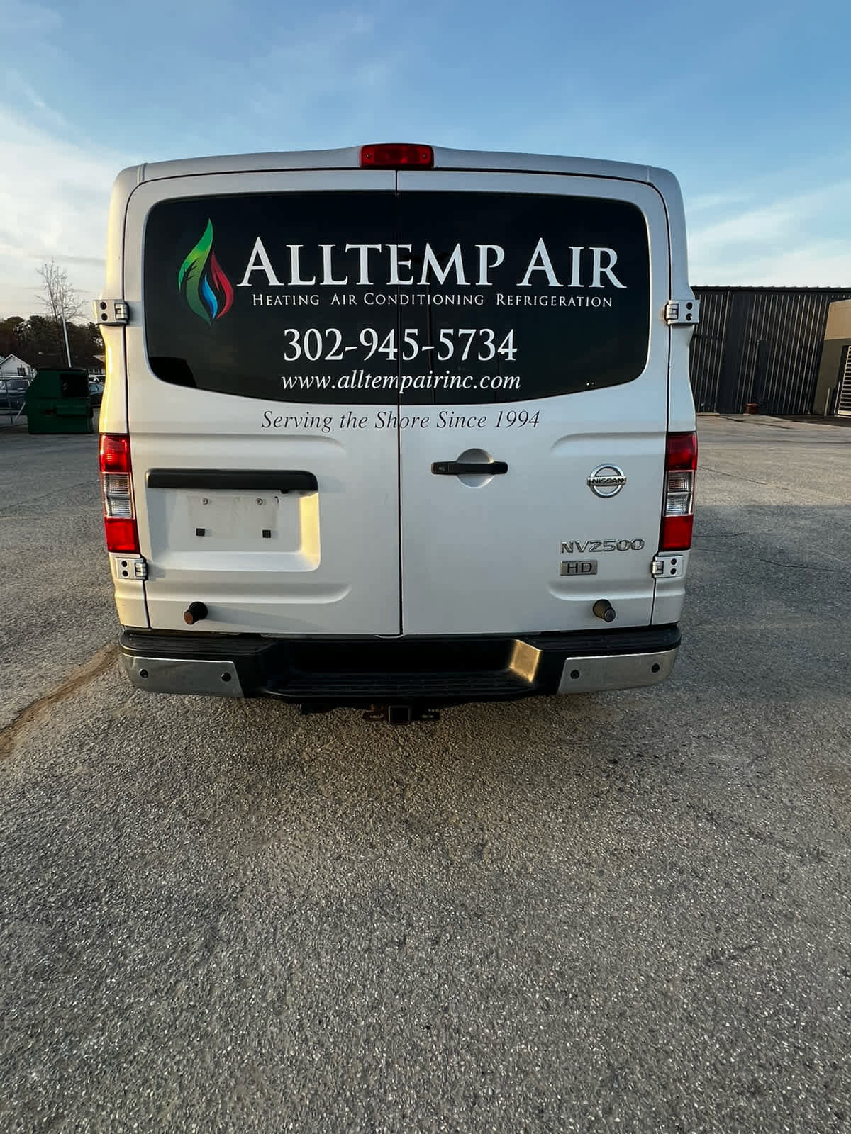 Used 2016 Nissan NV 2500 SL w/ Technology Package image 4