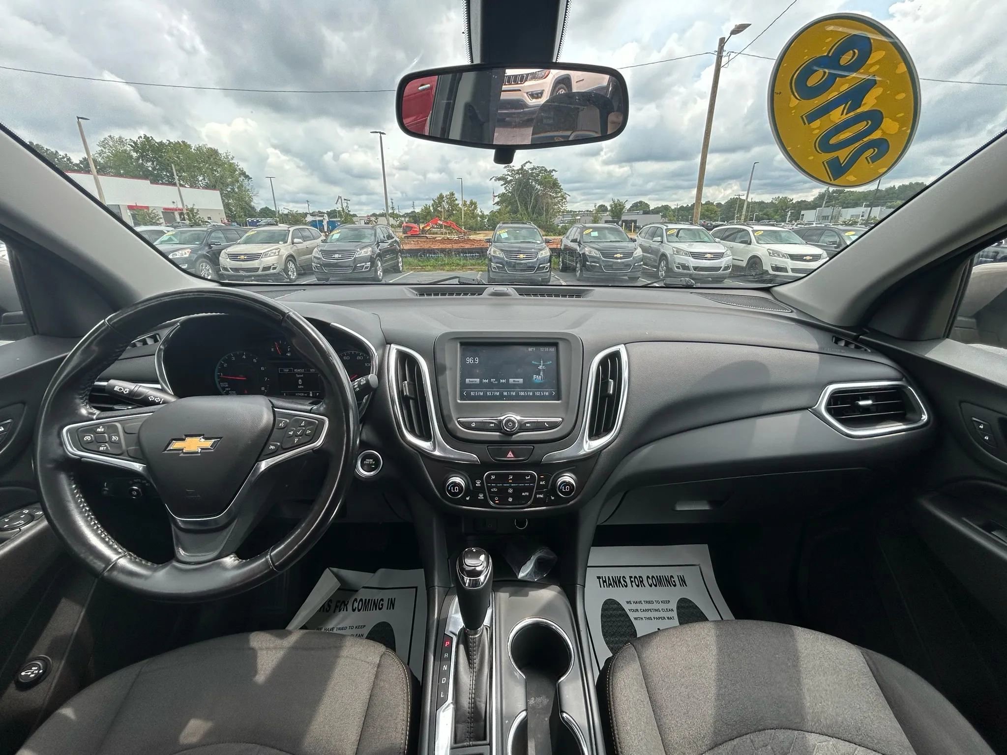 Used 2018 Chevrolet Equinox LT image 11