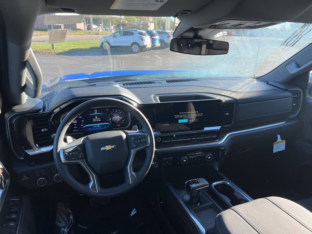 New 2026 Chevrolet Silverado 1500 LT w/ Z71 Off-Road Package image 11