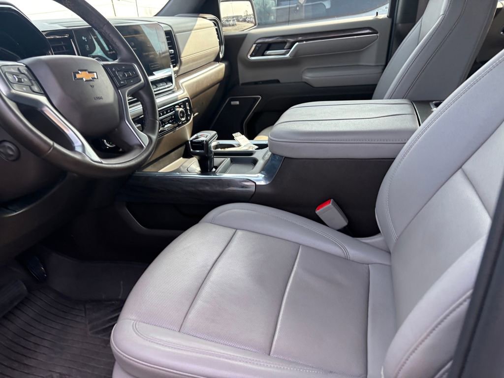 Used 2024 Chevrolet Silverado 1500 LTZ w/ LTZ Premium Texas Edition image 10