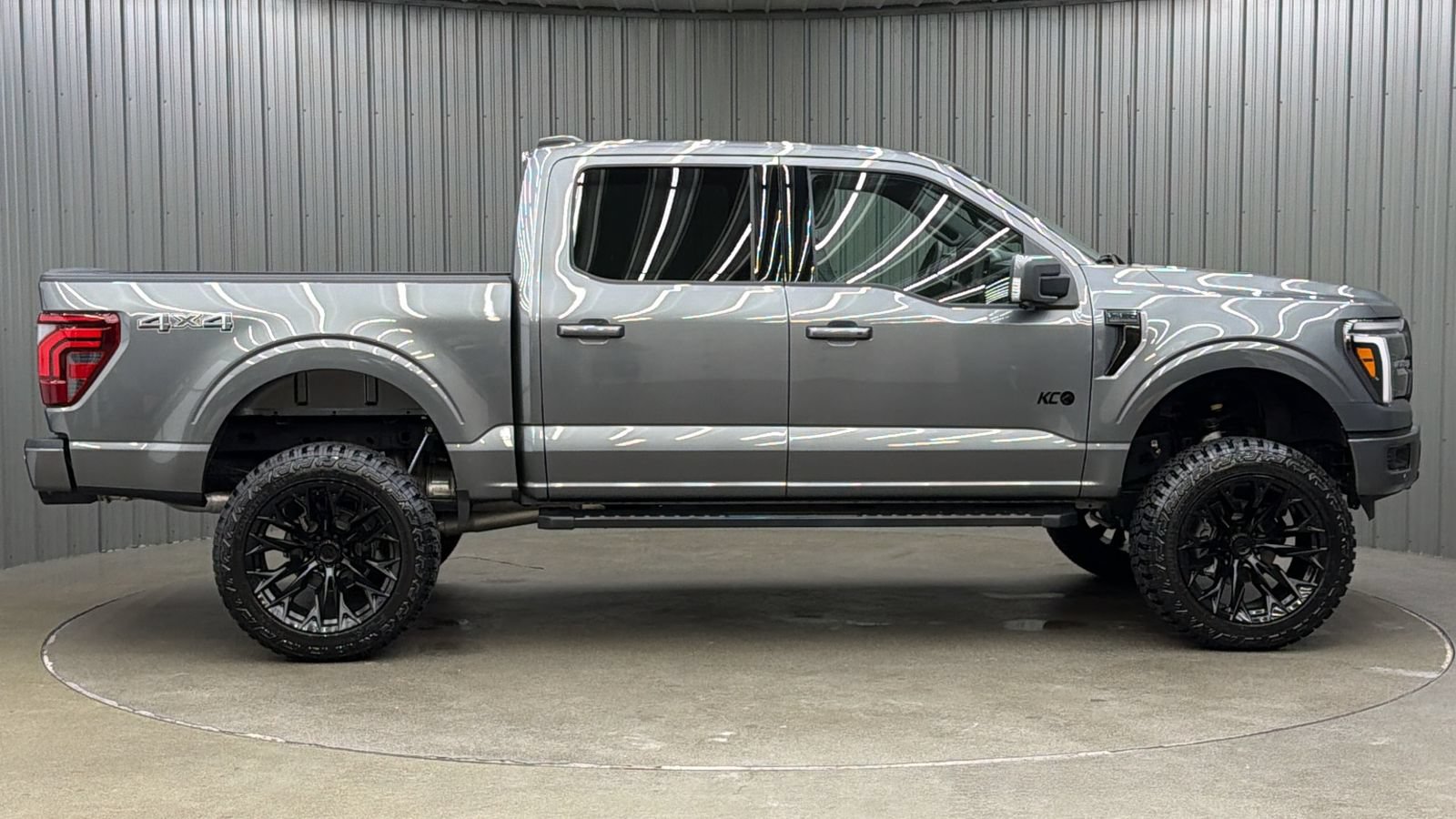 Used 2026 Ford F150 Lariat AWD/4WD image 6