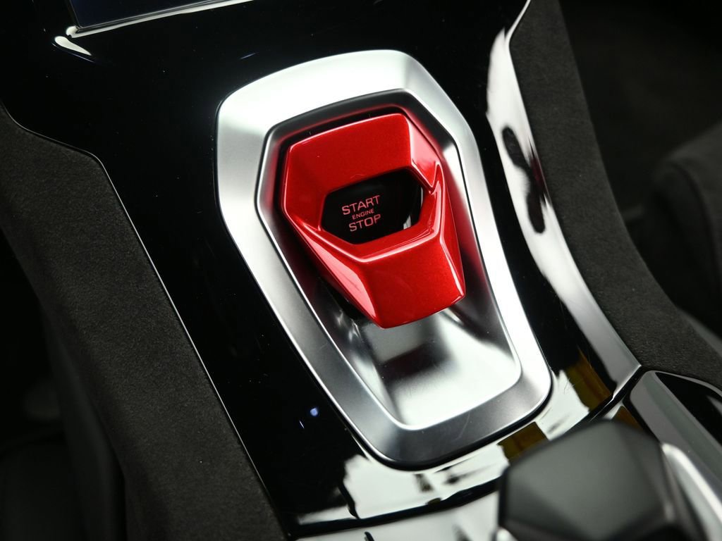 Used 2023 Lamborghini Huracan Tecnica image 28