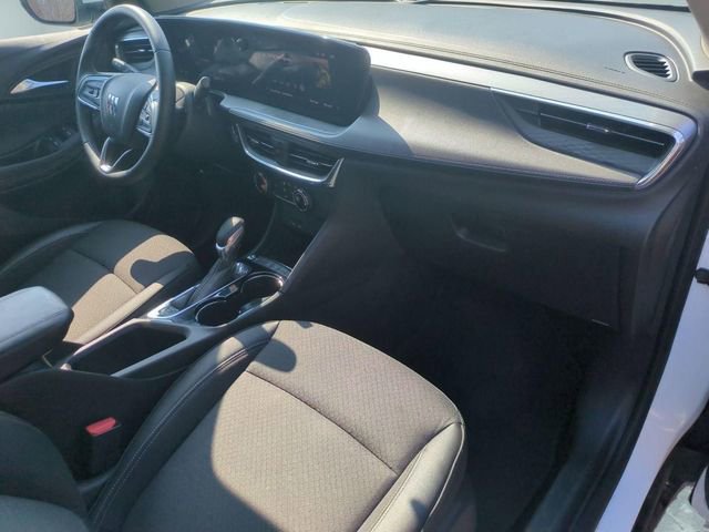 Used 2025 Buick Encore GX Preferred image 26