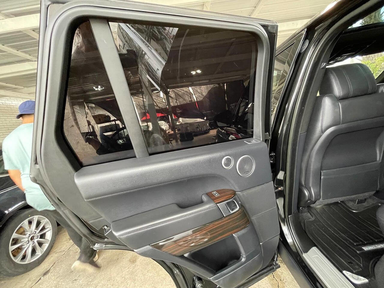 Used 2016 Land Rover Range Rover HSE AWD/4WD image 7