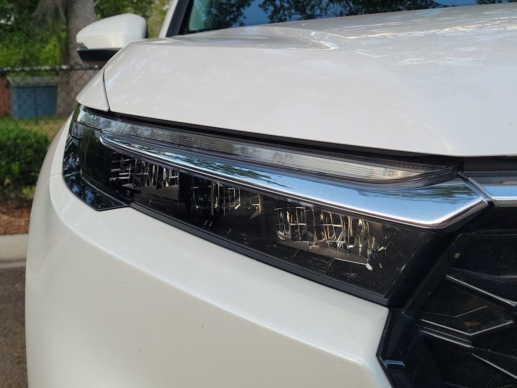 Used 2025 Honda CR-V EX image 6