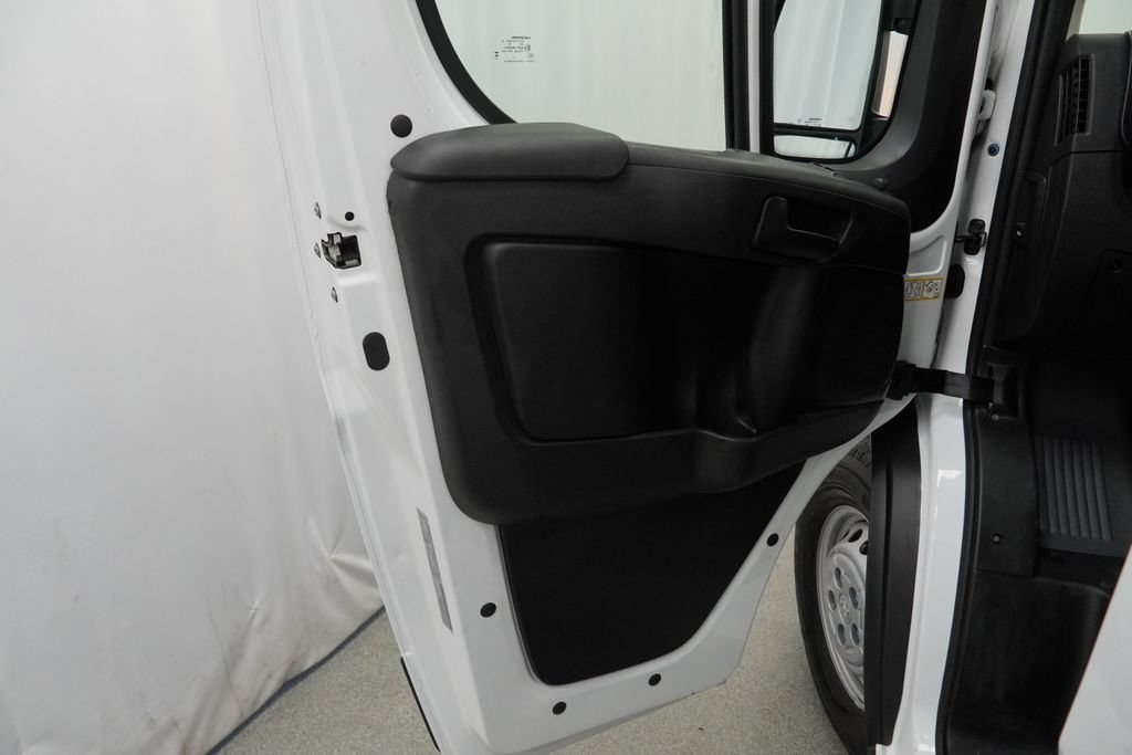 Used 2025 RAM ProMaster 2500 w/ Convenience Group FWD image 40