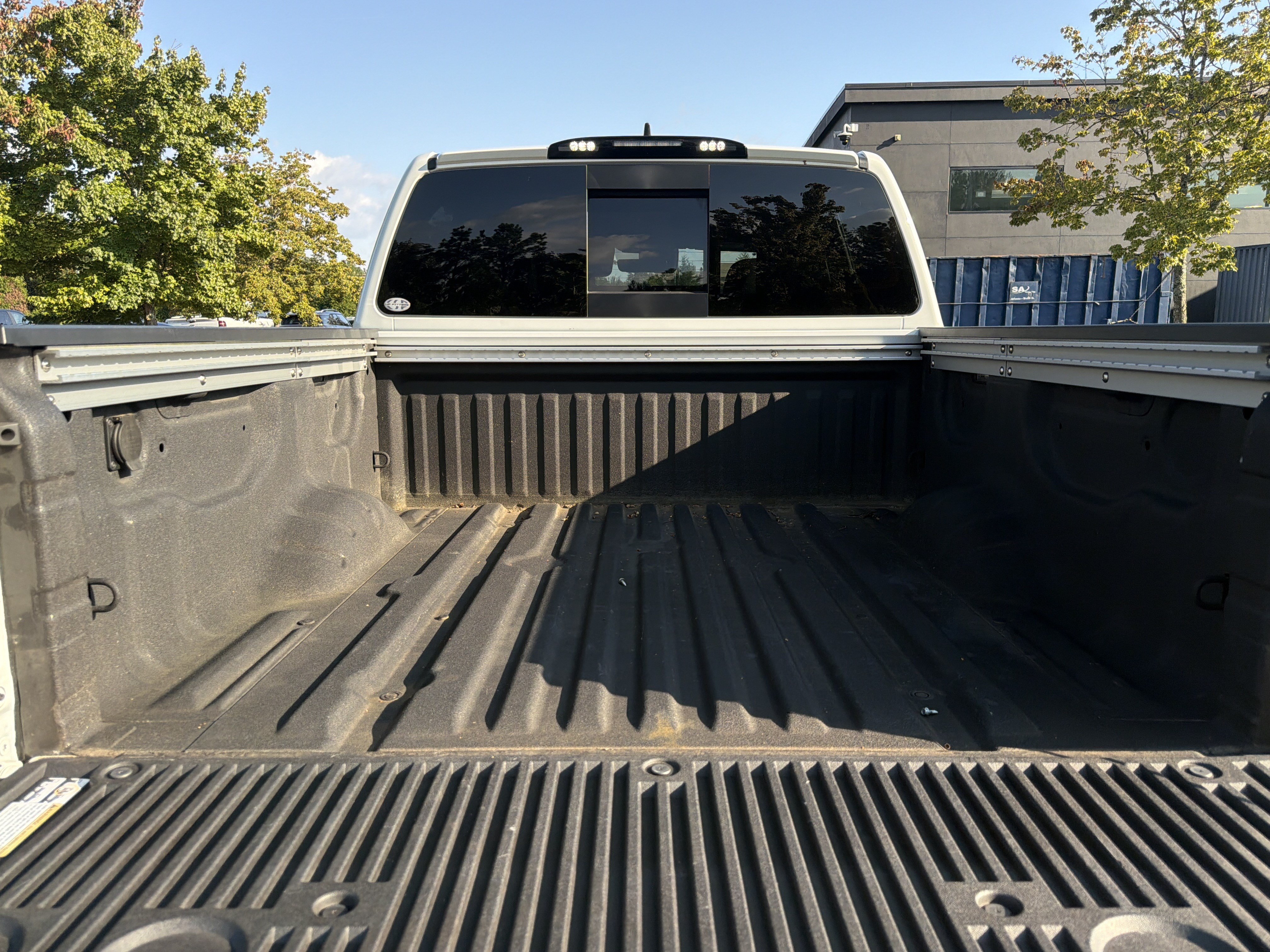 Used 2023 Nissan Titan PRO-4X w/ Pro-4x Utility Package AWD/4WD image 49