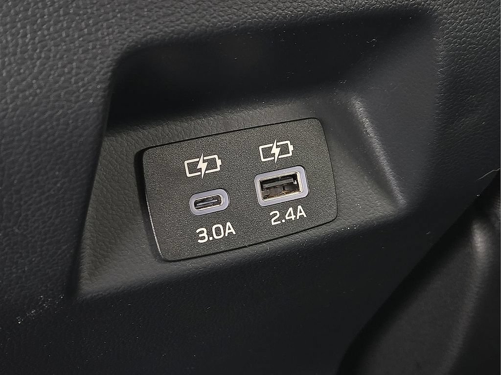 Certified 2025 Subaru Crosstrek 2.5i Premium AWD/4WD image 11