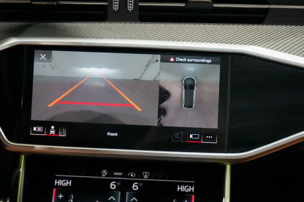 Used 2021 Audi RS 6 w/ Executive Package image 23