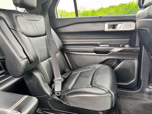 Used 2020 Ford Explorer ST w/ ST Street Pack image 30