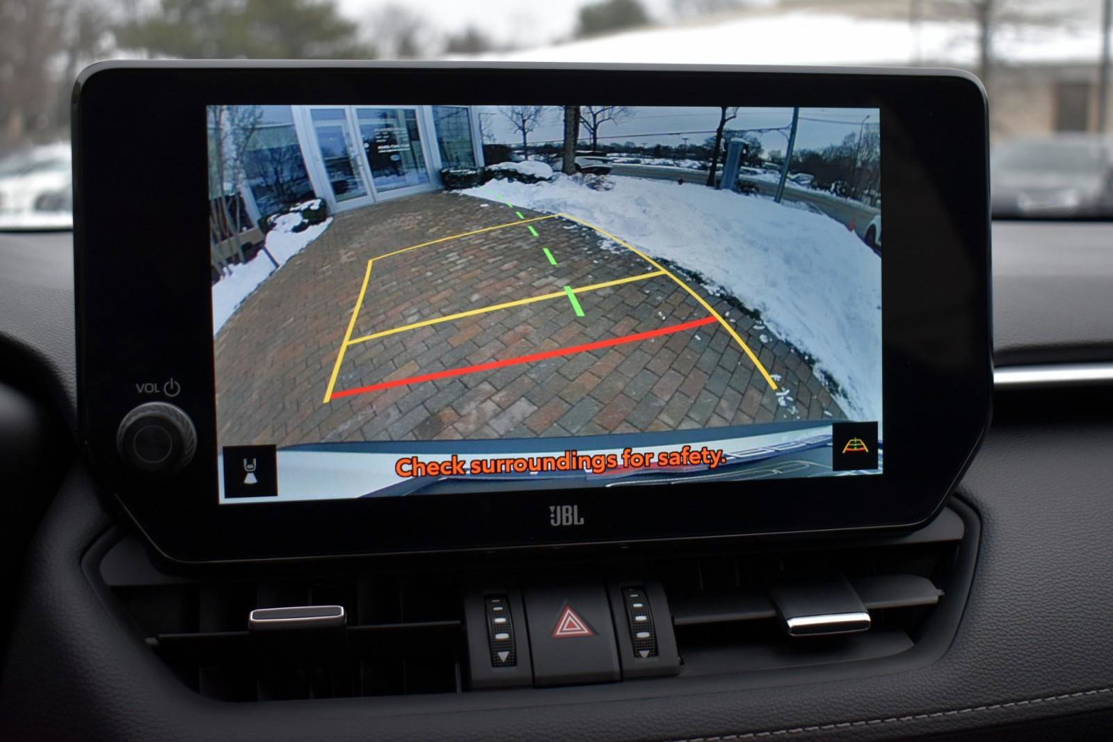 Used 2023 Toyota RAV4 Limited image 17