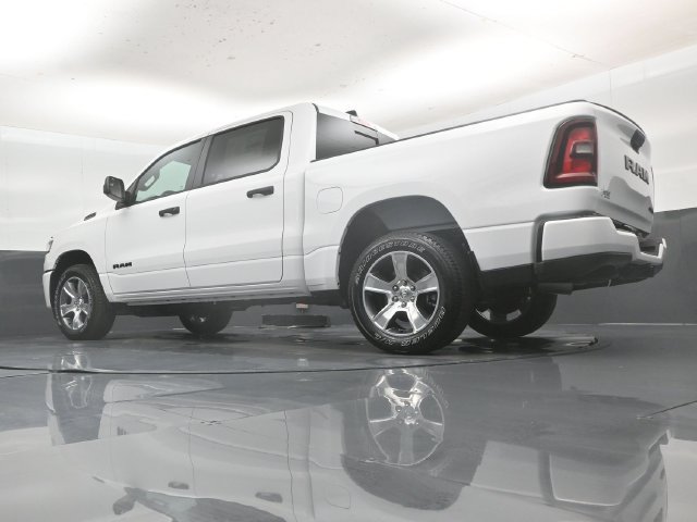 New 2027 RAM 1500 Express AWD/4WD image 57