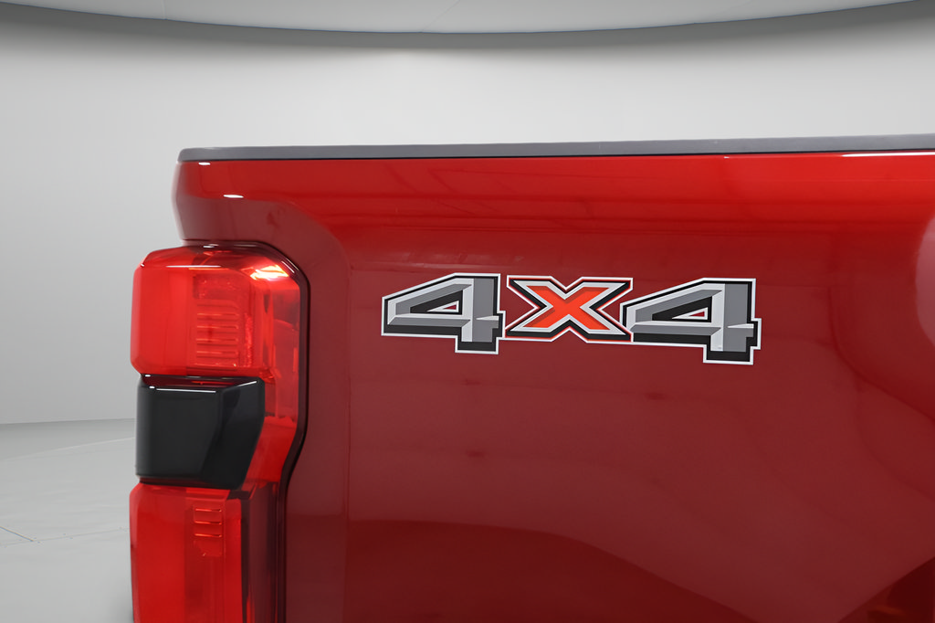 Used 2025 Ford F250 Platinum AWD/4WD image 31
