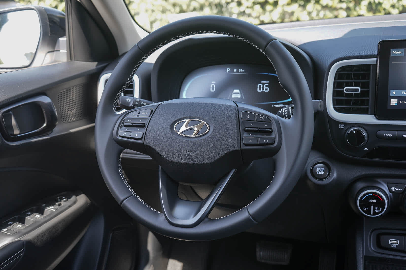 New 2026 Hyundai Venue SEL FWD image 15