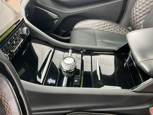 Used 2022 Jeep Grand Cherokee Summit w/ Luxury Tech Group V image 19