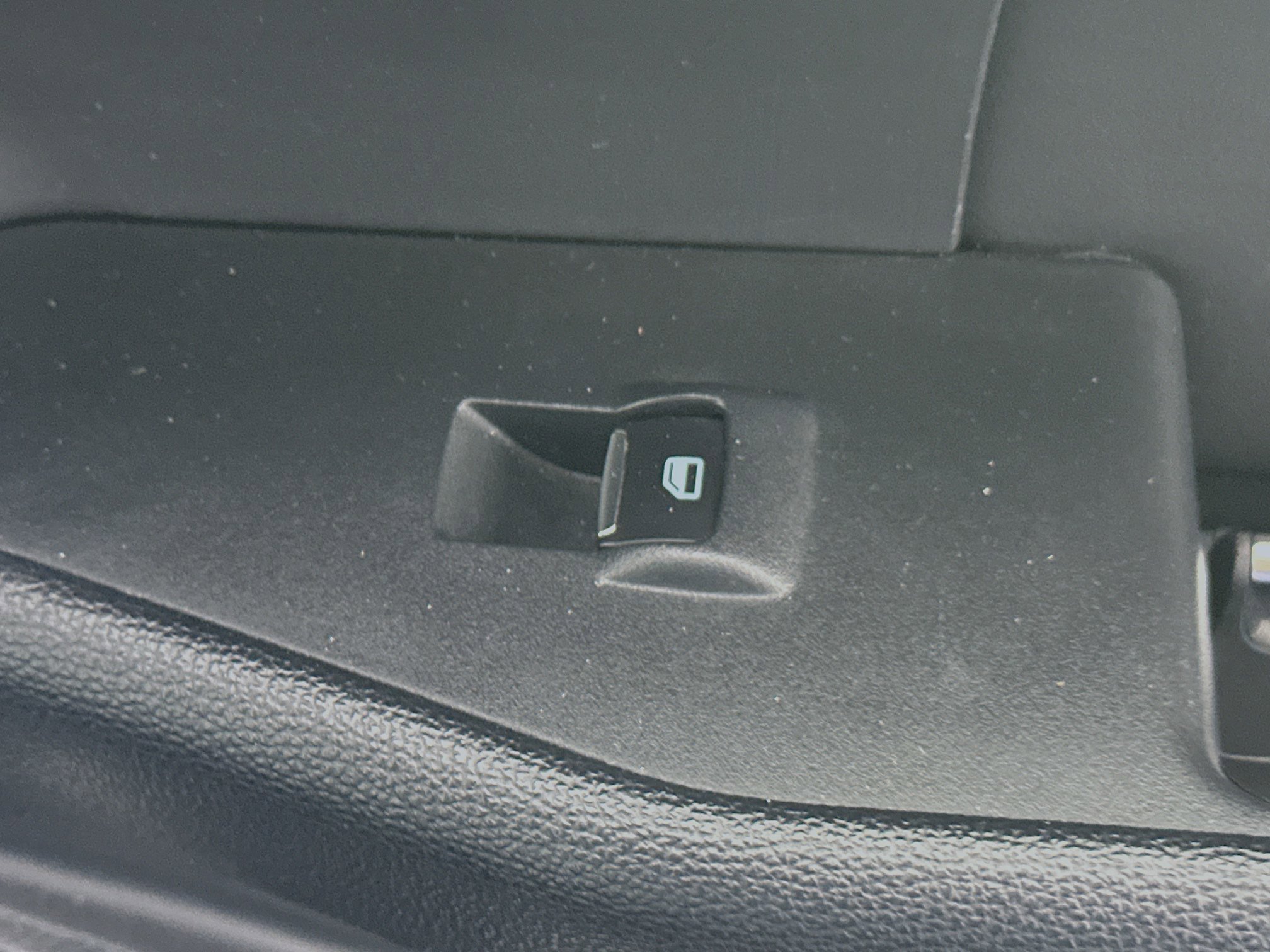 Used 2024 Ford Expedition XLT image 29