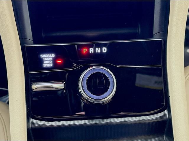 Used 2024 Jeep Grand Cherokee Limited image 17