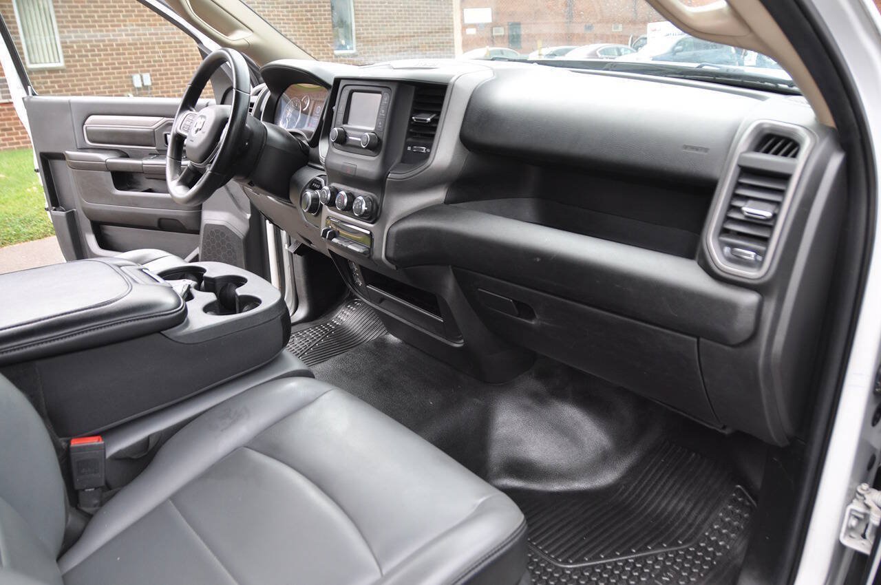 Used 2019 RAM 2500 Tradesman RWD image 23