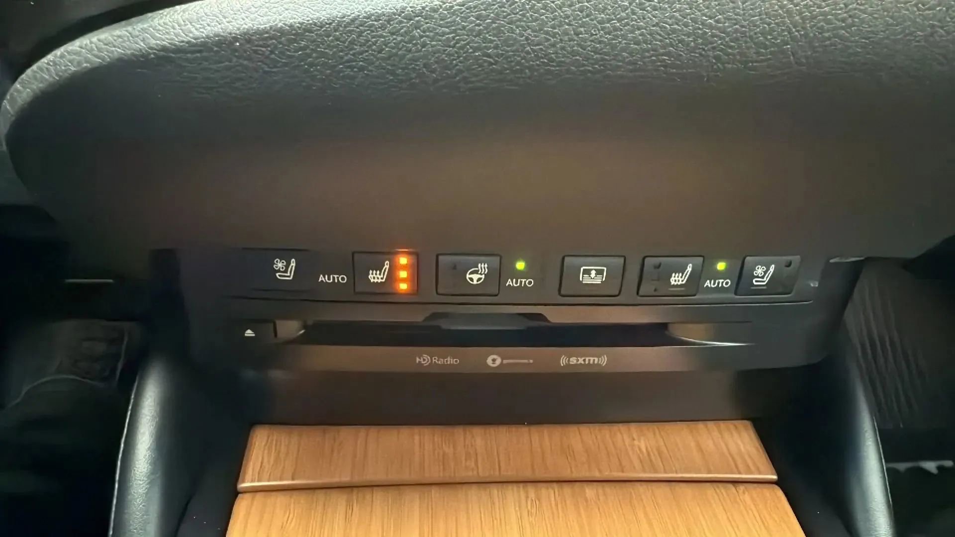 Used 2019 Lexus ES 350 image 18