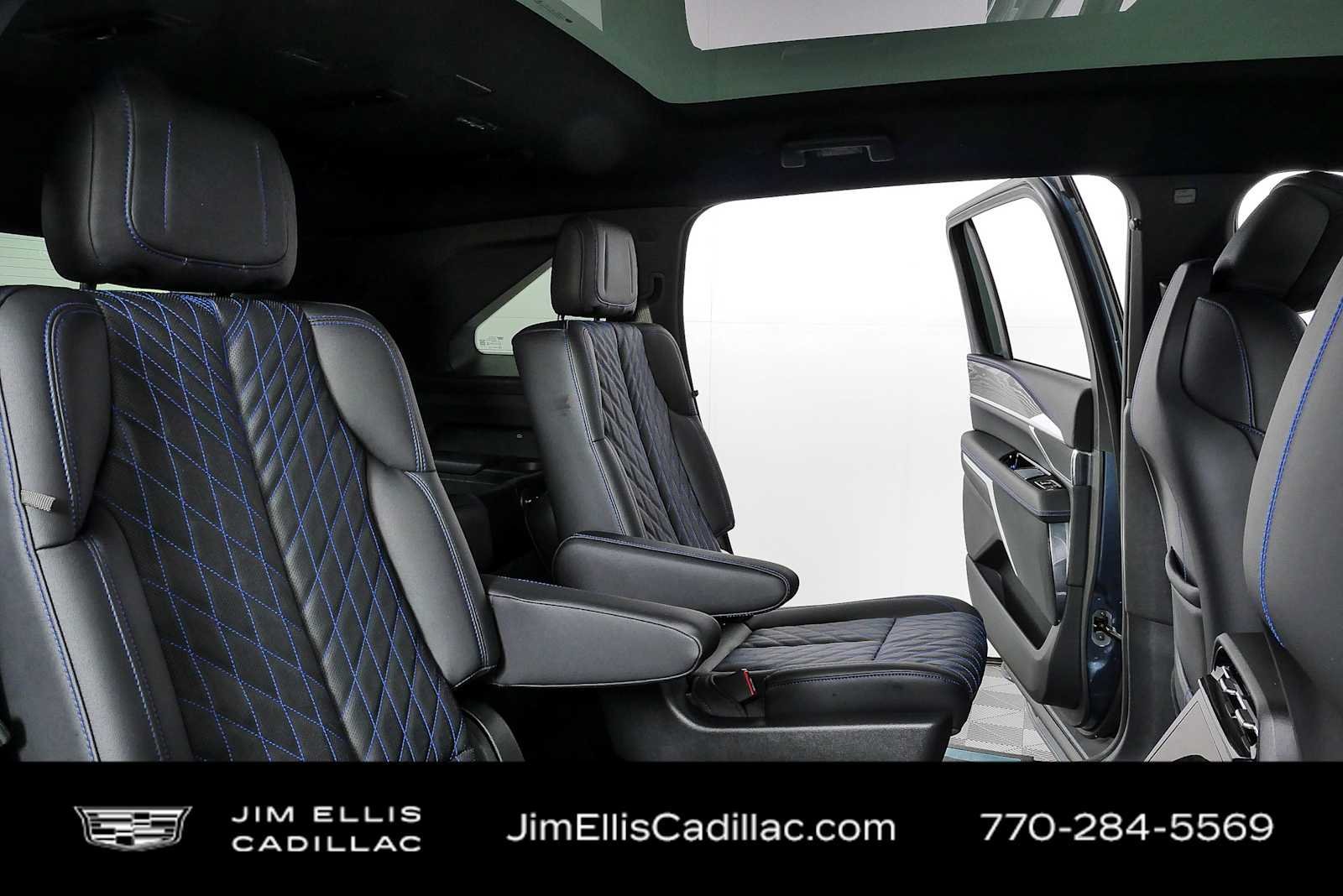 Used 2025 Cadillac Escalade IQ Sport 1 AWD/4WD image 22