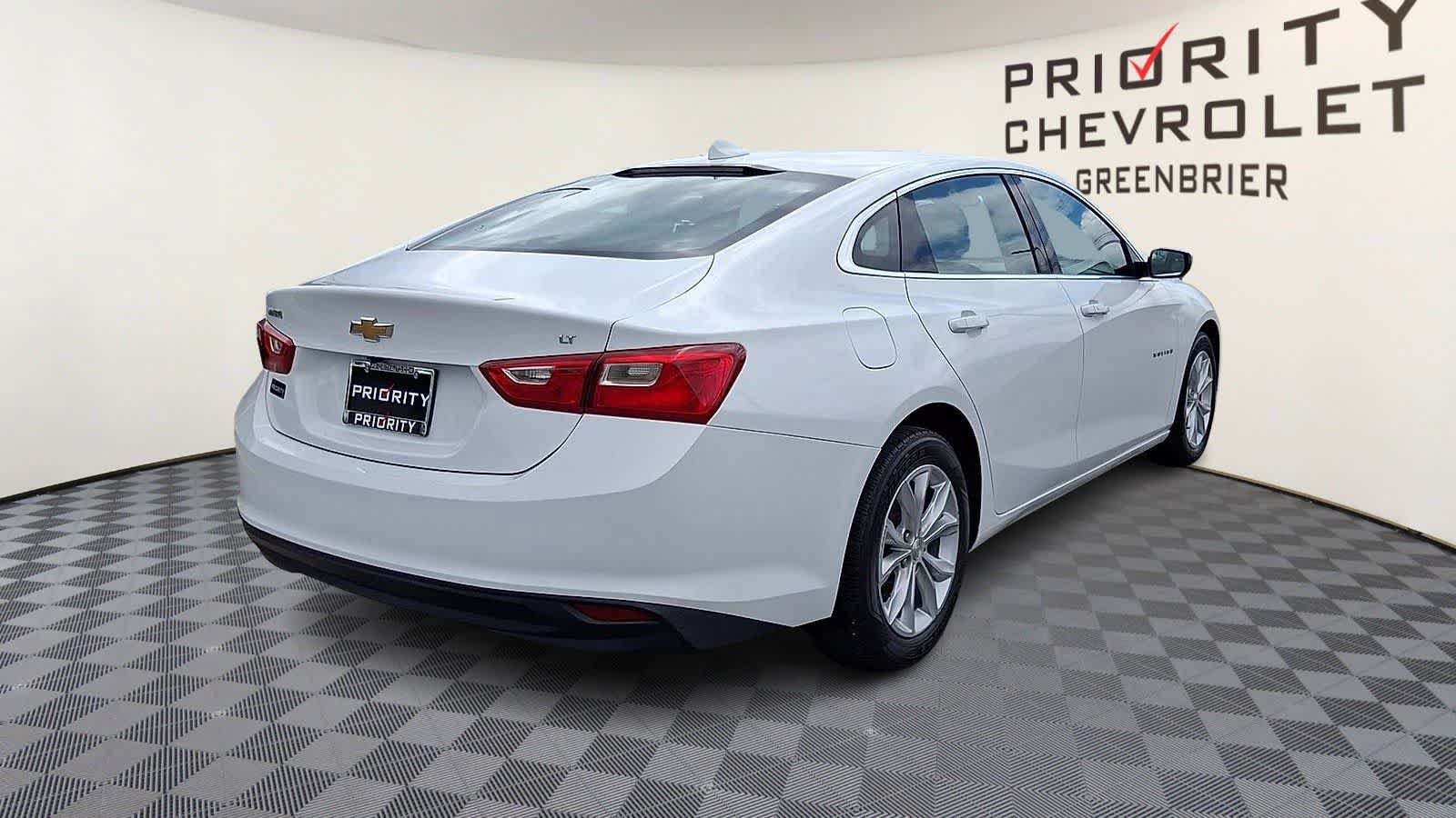 Used 2023 Chevrolet Malibu LT FWD image 8