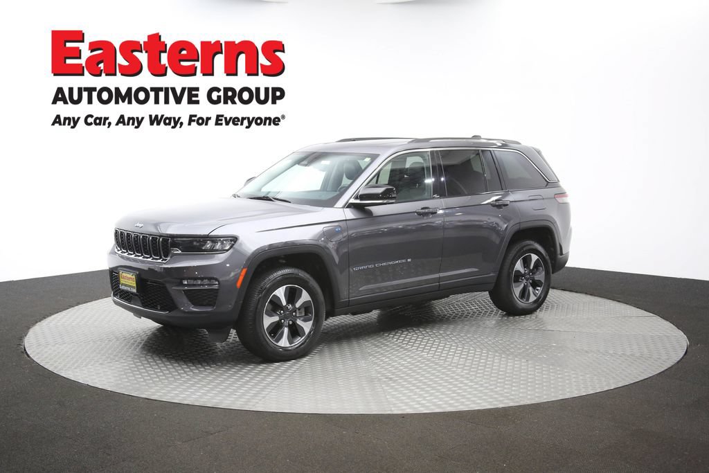 Used 2022 Jeep Grand Cherokee Limited 4xe w/ Luxury Tech Group II AWD/4WD image 61