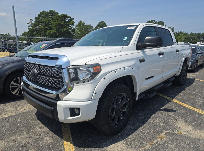 Used 2020 Toyota Tundra SR5 w/ SR5 Leather Package RWD image 1