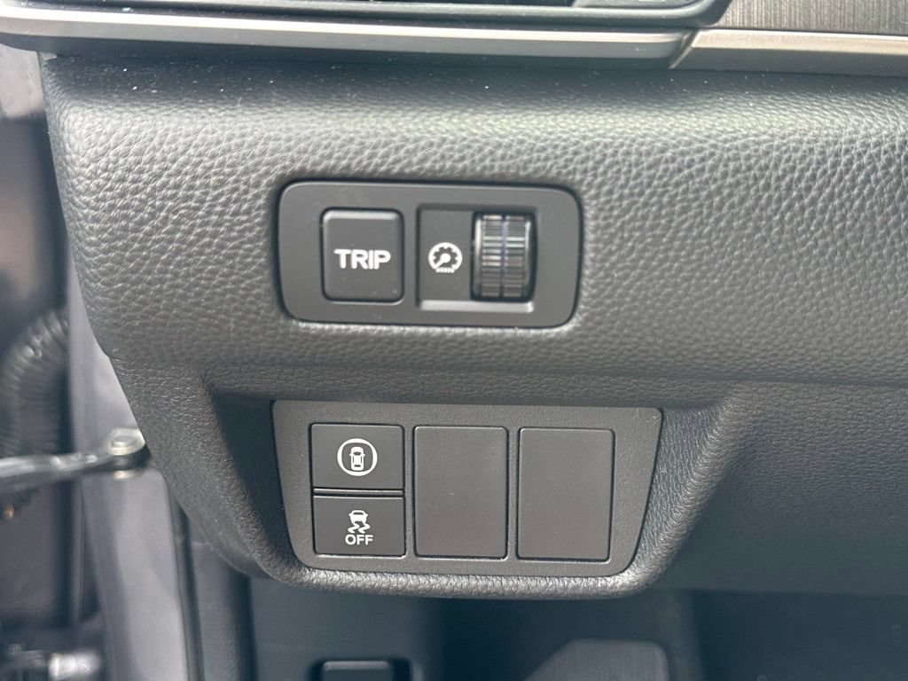 Used 2018 Honda Accord LX image 16