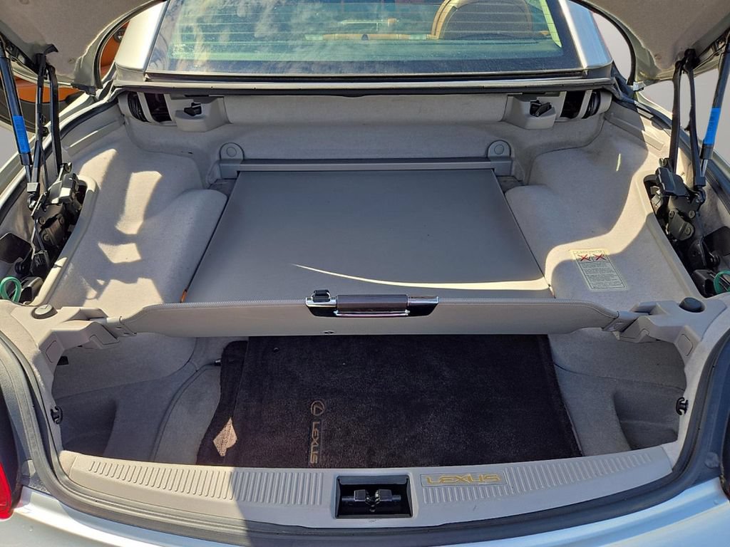 Used 2004 Lexus SC 430 Convertible RWD image 23