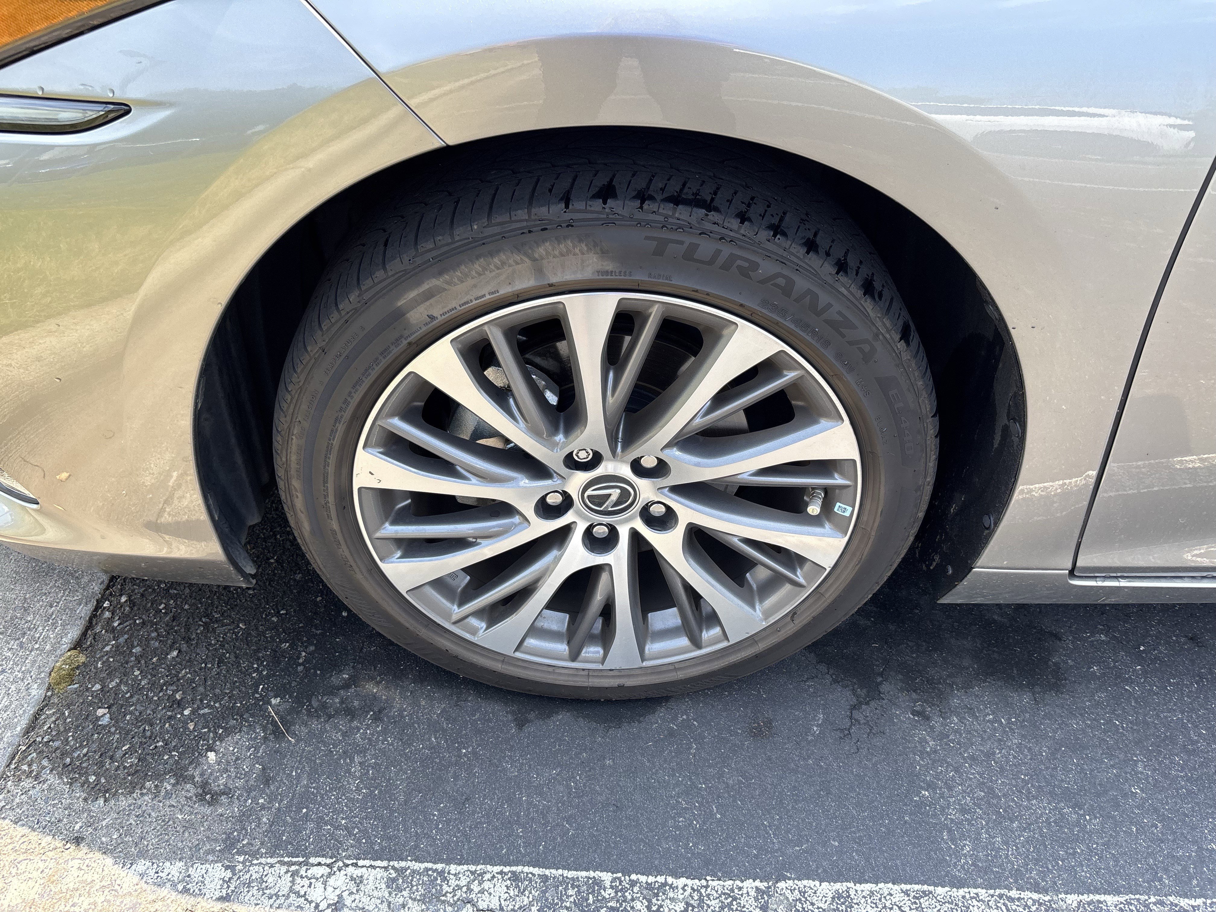 Used 2021 Lexus ES 350 w/ Premium Package FWD image 31