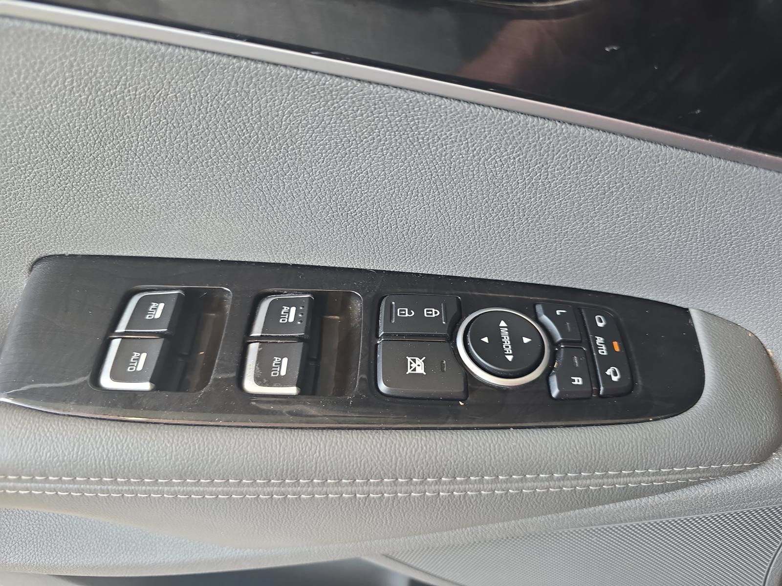 Used 2016 Kia Sorento EX w/ EX Premium Package FWD image 27