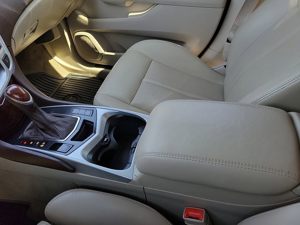 Used 2016 Cadillac SRX Performance w/ Driver Awareness Package image 25