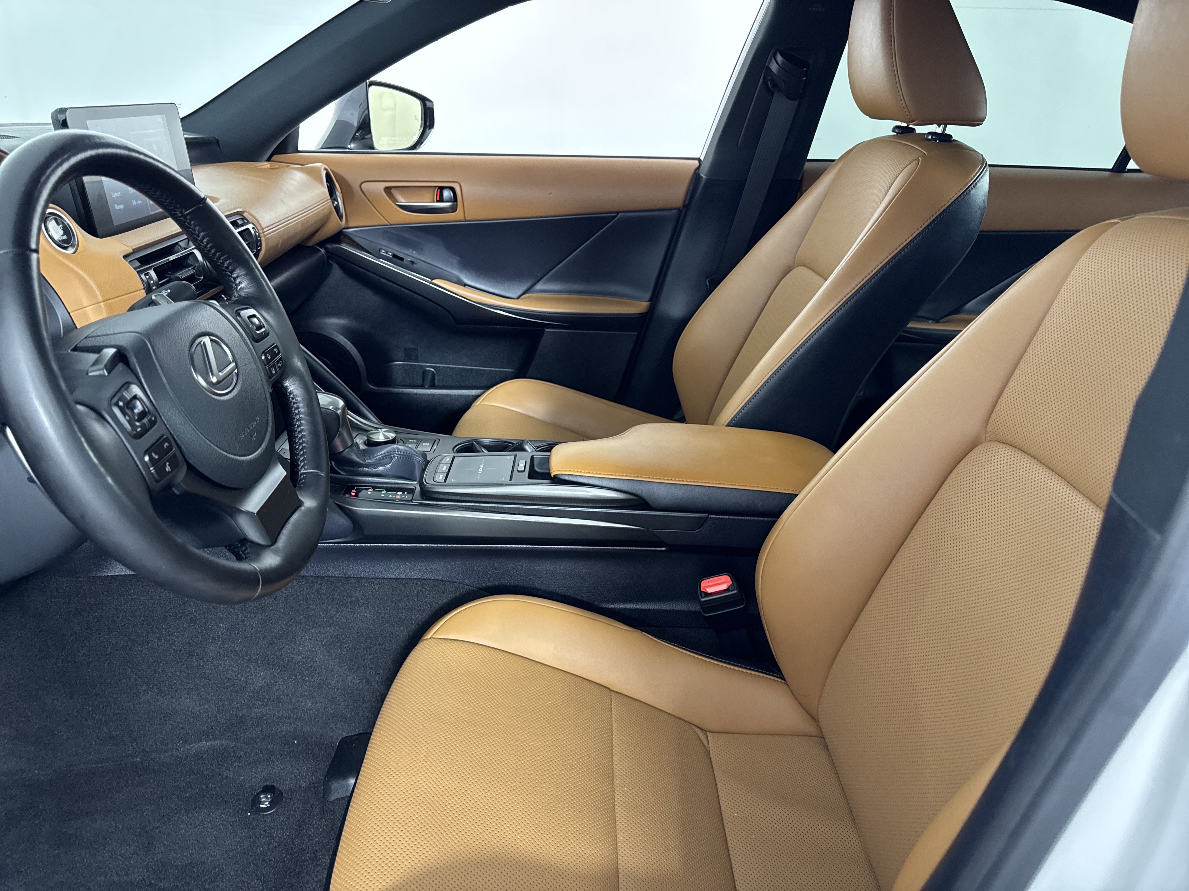 Used 2023 Lexus IS 300 w/ Comfort Package image 15