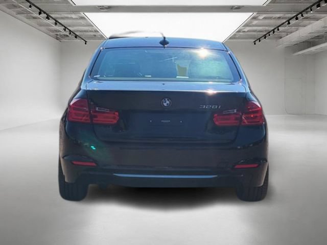 Used 2013 BMW 328i Sedan RWD image 5