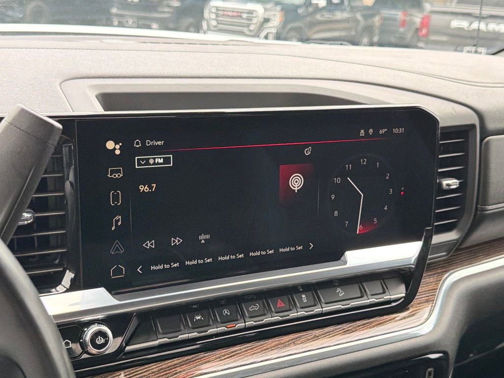 Used 2023 GMC Sierra 1500 SLE image 14