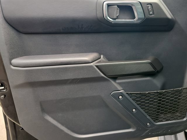 Certified 2025 Ford Bronco Outer Banks AWD/4WD image 9